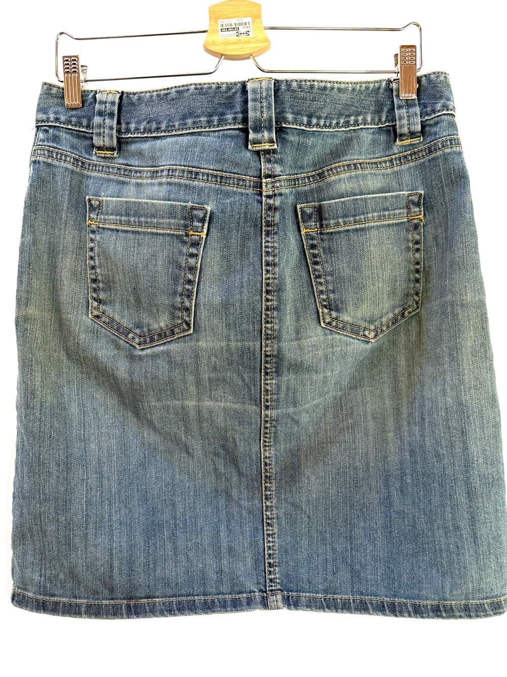 Faded Blue Denim Skirt with Pockets, Closet Basic, Size 10 - Picture 4 of 9